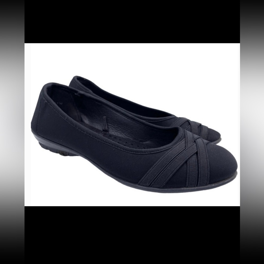 CL by Laundry Strappy Ballet Flats